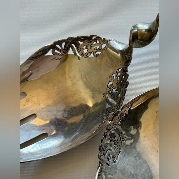 Vintage Collectible Silver Plated Large Salad Serving Spoon and Fork. - Picture 7 of 8